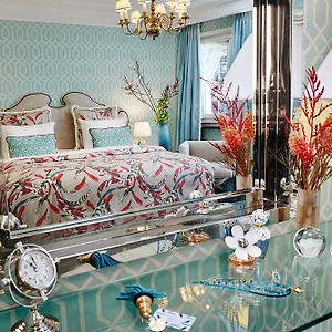 Estherea Hotel