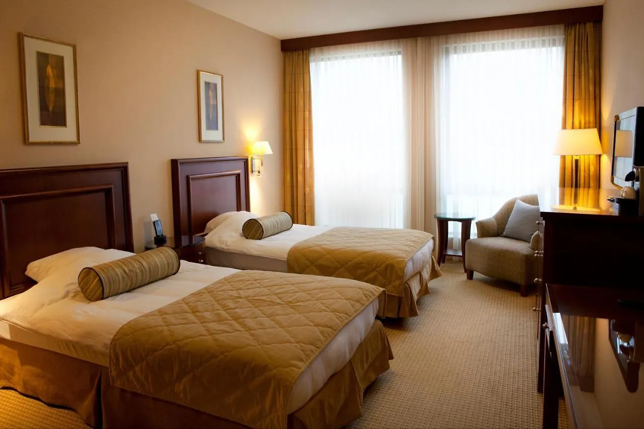 Skotel Amsterdam, Hotelschool The Hague Amsterdam